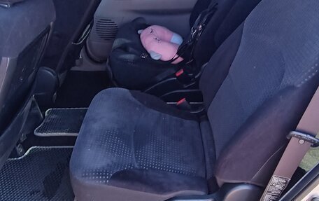 Mitsubishi Grandis, 2006 год, 590 000 рублей, 6 фотография