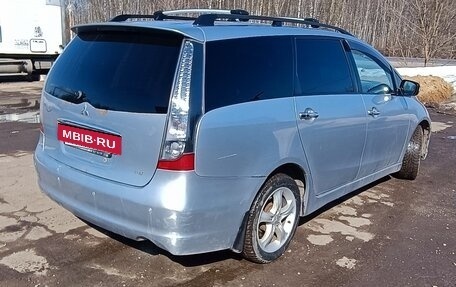 Mitsubishi Grandis, 2006 год, 590 000 рублей, 3 фотография