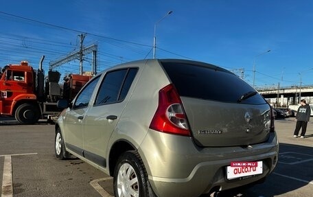 Renault Sandero I, 2011 год, 750 000 рублей, 3 фотография