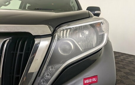 Toyota Land Cruiser Prado 150 рестайлинг 2, 2016 год, 4 200 000 рублей, 17 фотография