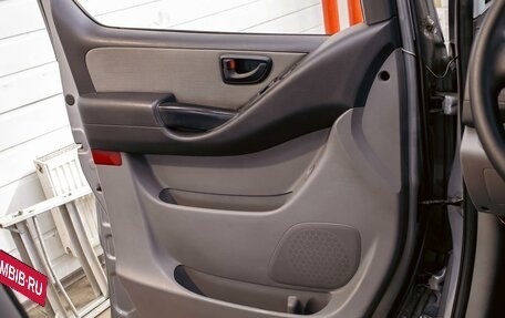 Hyundai Grand Starex Grand Starex I рестайлинг 2, 2011 год, 1 695 000 рублей, 12 фотография