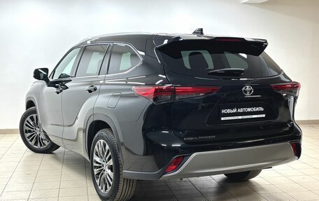 Toyota Highlander, 2025 год, 6 000 000 рублей, 6 фотография