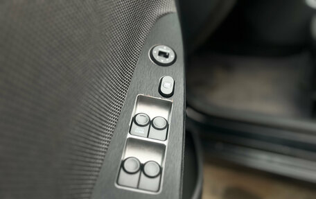 Hyundai Solaris II рестайлинг, 2011 год, 670 000 рублей, 10 фотография