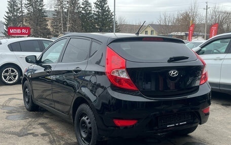 Hyundai Solaris II рестайлинг, 2011 год, 670 000 рублей, 5 фотография