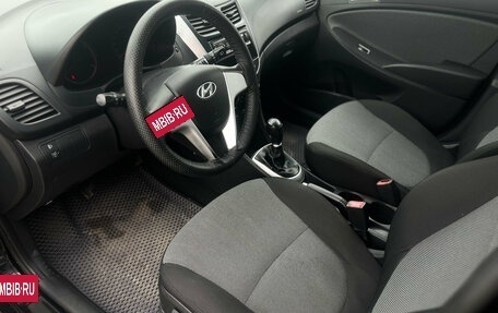 Hyundai Solaris II рестайлинг, 2011 год, 670 000 рублей, 11 фотография