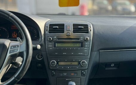 Toyota Avensis III рестайлинг, 2009 год, 1 079 000 рублей, 19 фотография