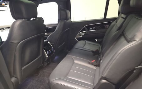 Land Rover Range Rover IV рестайлинг, 2023 год, 14 380 000 рублей, 11 фотография