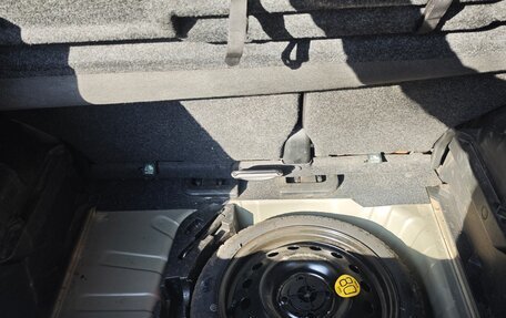 Nissan Note II рестайлинг, 2006 год, 999 999 рублей, 8 фотография