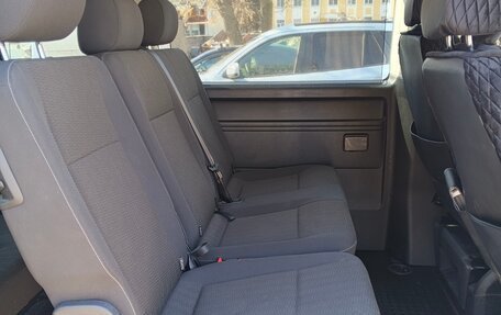 Volkswagen Caravelle T6 рестайлинг, 2019 год, 3 600 000 рублей, 11 фотография