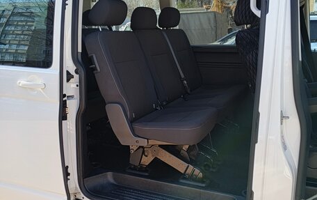 Volkswagen Caravelle T6 рестайлинг, 2019 год, 3 600 000 рублей, 15 фотография