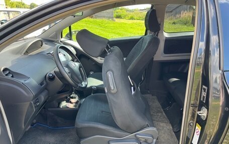 Toyota Yaris III рестайлинг, 2008 год, 375 000 рублей, 2 фотография