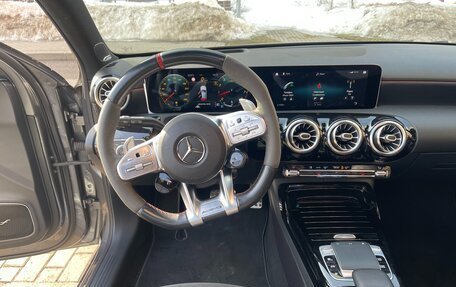 Mercedes-Benz A-Класс AMG, 2019 год, 3 600 000 рублей, 24 фотография