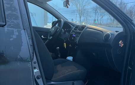 Renault Sandero II рестайлинг, 2015 год, 930 000 рублей, 3 фотография