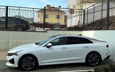 KIA K5, 2021 год, 2 600 000 рублей, 2 фотография