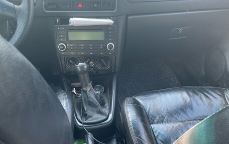 Volkswagen Jetta IV, 2003 год, 250 000 рублей, 3 фотография