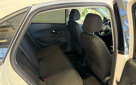 Volkswagen Polo VI (EU Market), 2013 год, 670 000 рублей, 10 фотография