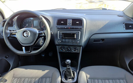 Volkswagen Polo VI (EU Market), 2016 год, 870 000 рублей, 17 фотография