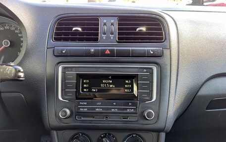 Volkswagen Polo VI (EU Market), 2016 год, 870 000 рублей, 18 фотография