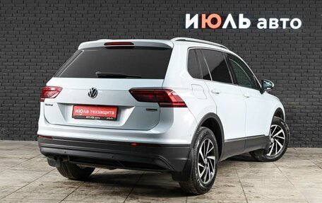 Volkswagen Tiguan II, 2018 год, 3 070 000 рублей, 4 фотография