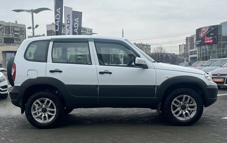 Chevrolet Niva I рестайлинг, 2019 год, 650 000 рублей, 3 фотография