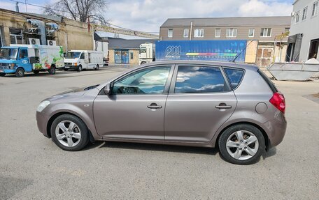 KIA cee'd I рестайлинг, 2008 год, 650 000 рублей, 2 фотография