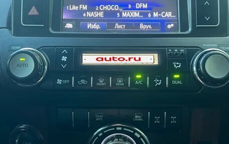 Toyota Land Cruiser Prado 150 рестайлинг 2, 2013 год, 2 590 000 рублей, 3 фотография