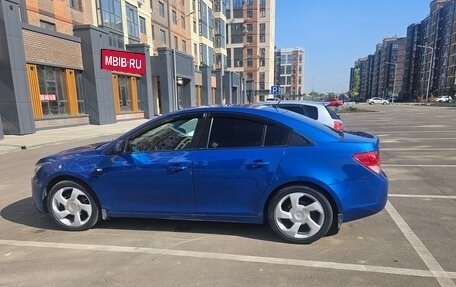 Chevrolet Cruze II, 2011 год, 750 000 рублей, 3 фотография