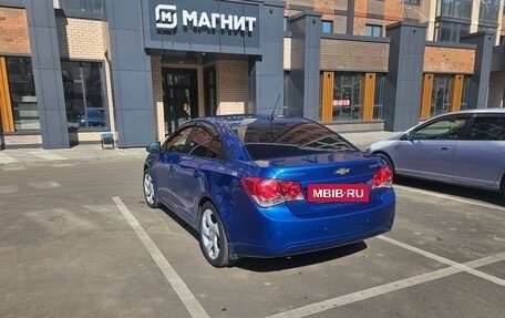 Chevrolet Cruze II, 2011 год, 750 000 рублей, 4 фотография