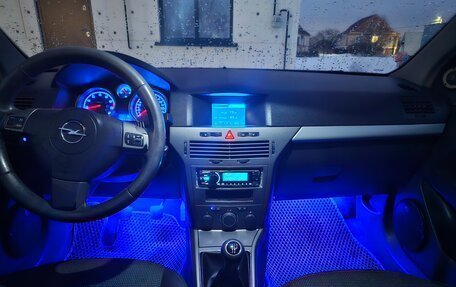 Opel Astra H, 2006 год, 560 000 рублей, 12 фотография