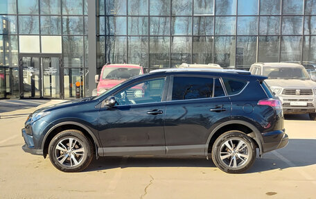 Toyota RAV4, 2018 год, 2 470 000 рублей, 12 фотография