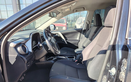 Toyota RAV4, 2018 год, 2 470 000 рублей, 20 фотография