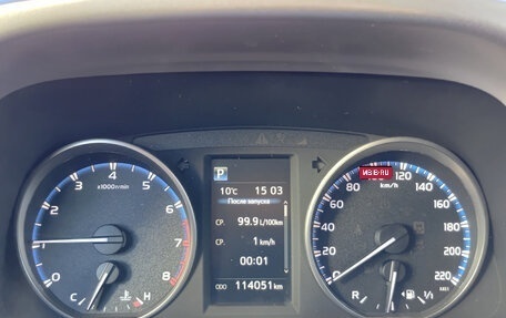 Toyota RAV4, 2018 год, 2 470 000 рублей, 17 фотография