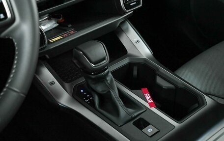 Toyota RAV4, 2025 год, 4 950 000 рублей, 17 фотография