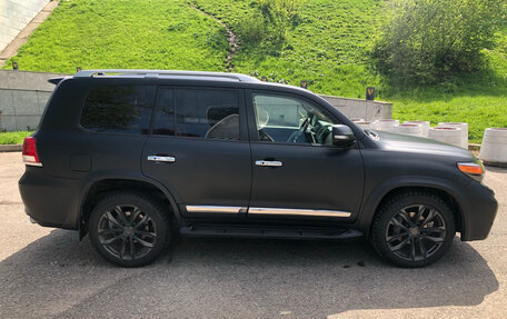 Toyota Land Cruiser 200, 2015 год, 6 350 000 рублей, 1 фотография