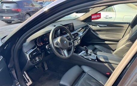 BMW 5 серия, 2020 год, 4 300 000 рублей, 2 фотография