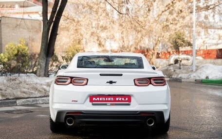 Chevrolet Camaro VI, 2021 год, 4 200 000 рублей, 6 фотография