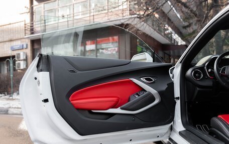 Chevrolet Camaro VI, 2021 год, 4 200 000 рублей, 14 фотография