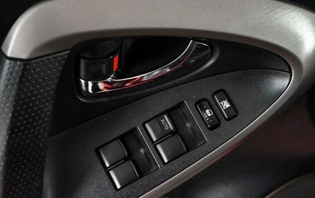 Toyota RAV4, 2006 год, 1 190 000 рублей, 14 фотография