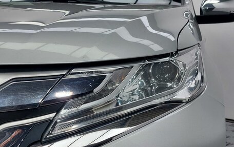 Mitsubishi Pajero Sport III рестайлинг, 2017 год, 2 549 000 рублей, 9 фотография