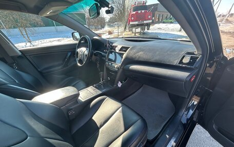 Toyota Camry, 2009 год, 1 250 000 рублей, 2 фотография