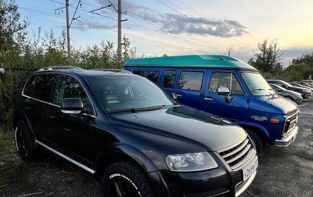 Volkswagen Touareg III, 2005 год, 950 000 рублей, 11 фотография