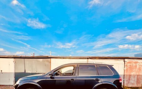 Volkswagen Touareg III, 2005 год, 950 000 рублей, 3 фотография