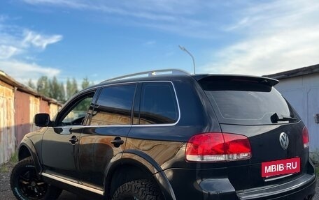 Volkswagen Touareg III, 2005 год, 950 000 рублей, 2 фотография