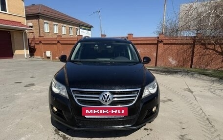 Volkswagen Tiguan I, 2011 год, 1 395 000 рублей, 2 фотография