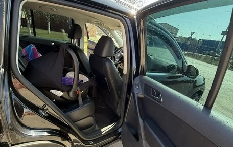 Volkswagen Tiguan I, 2011 год, 1 395 000 рублей, 11 фотография