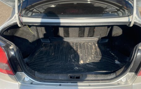 KIA Rio II, 2004 год, 230 000 рублей, 10 фотография