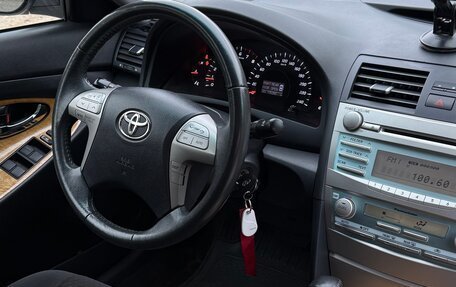 Toyota Camry, 2006 год, 1 100 000 рублей, 5 фотография