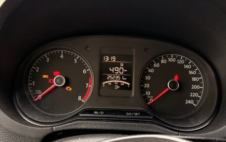 Volkswagen Polo VI (EU Market), 2016 год, 350 000 рублей, 9 фотография