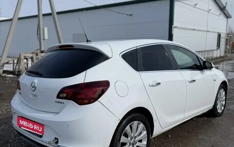 Opel Astra J, 2013 год, 570 000 рублей, 5 фотография