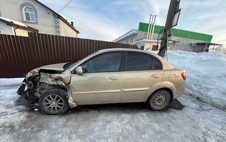 KIA Rio II, 2010 год, 130 000 рублей, 2 фотография